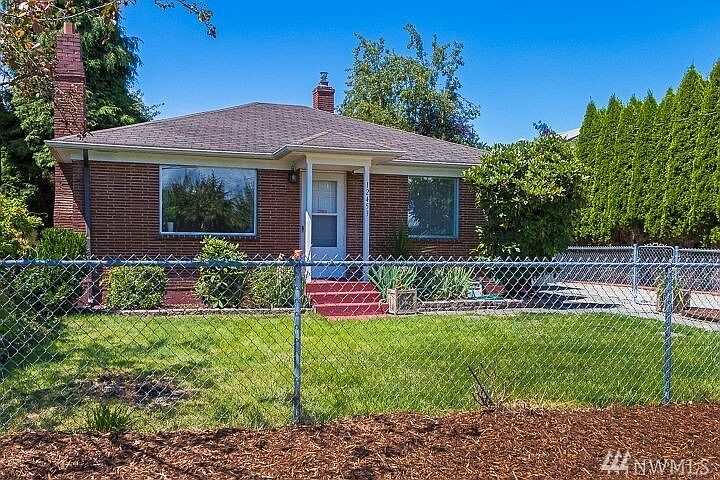 1st image of 12453 Occidental Ave S