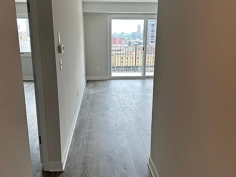 121 Washington Ave S #1412 — Photo 7