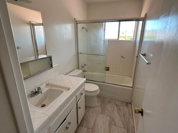 5944 Golden West Ave APT E