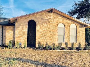 2724 Lago Vista Loop, Irving, TX 75062