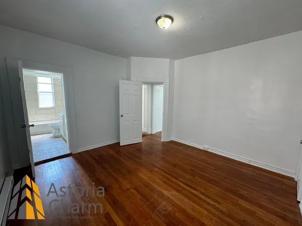 2826 Windsor Ave, Baltimore, MD