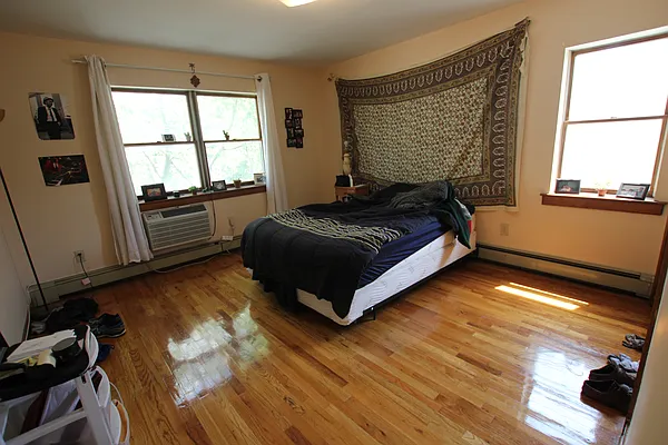 Rented by Bedford 6 Real Estate | media 3