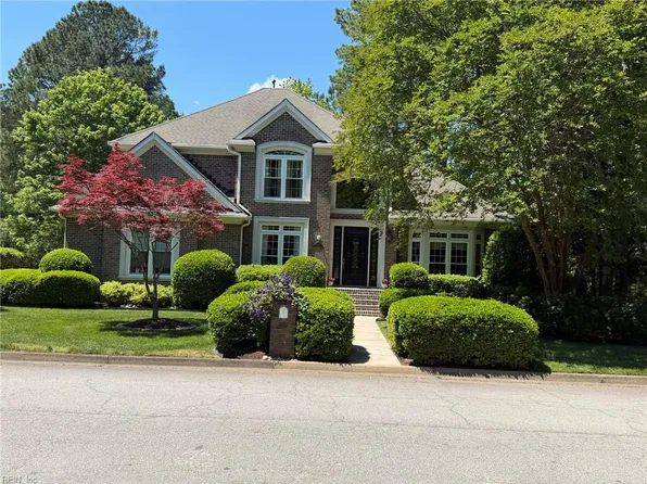 200 Marsh Island Dr, Chesapeake, VA 23320