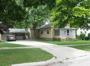 802 S Raymond St, Bay City, MI 48706