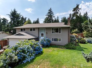 8510 University Point Cir NE, Bremerton, WA