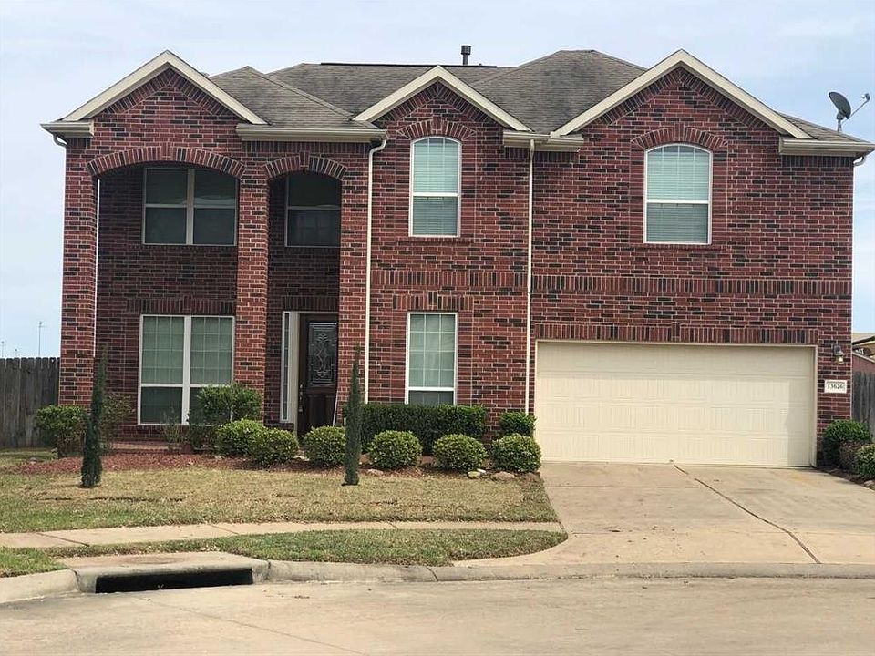 1st image of 13626 Cotton Ct