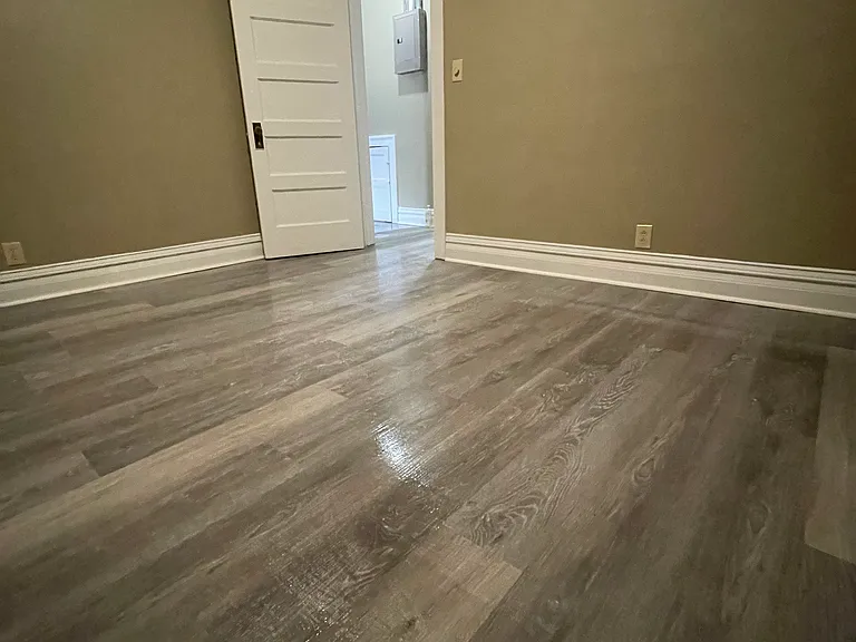 208 E Howard St #1 — Photo 17