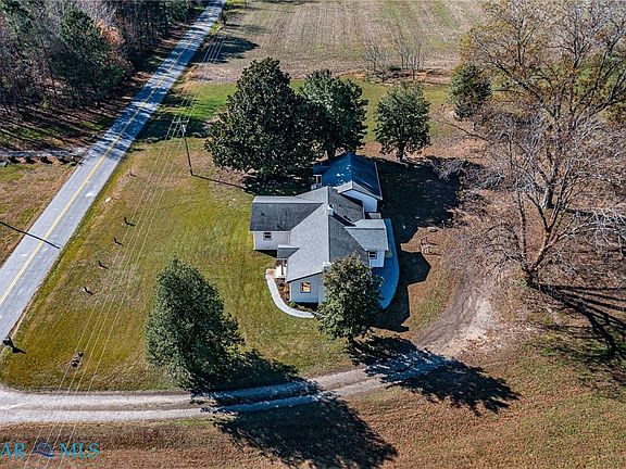 4th image of 249 Ottoman Ferry Rd