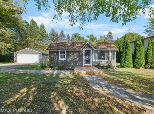 1605 S Hughes Rd, Brighton, MI 48114