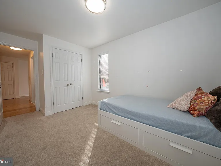 504 Mountainview Dr — Photo 19