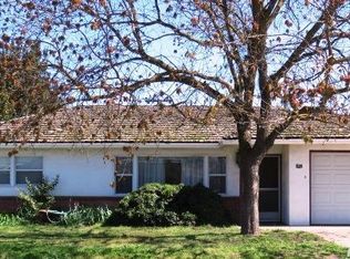214 Maple Ave, Ripon, CA 95366
