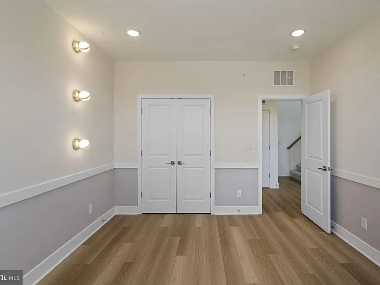 20799 Lamlash Ter — Photo 18