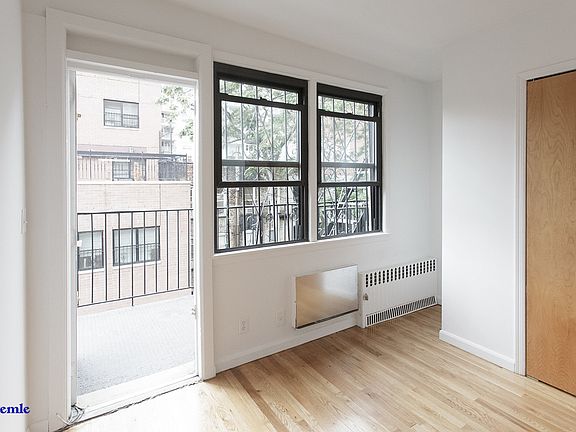 5th image of 410 E 78th St #5R