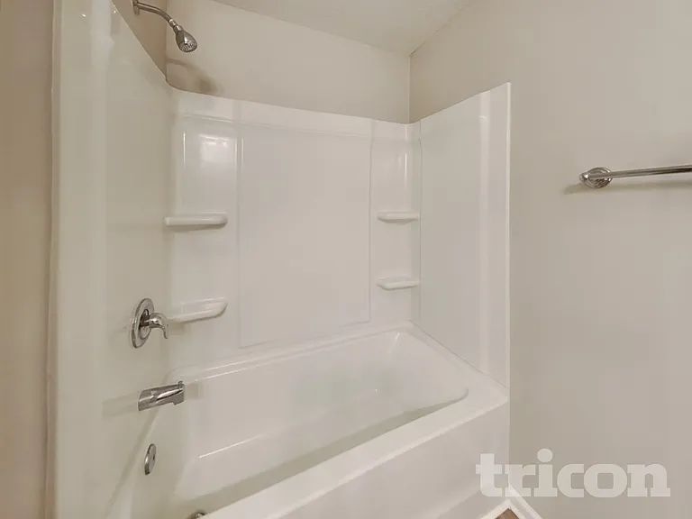 8287 Fouraker Forest Rd — Photo 14