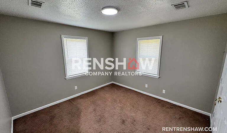 158 Navy Dr — Photo 10