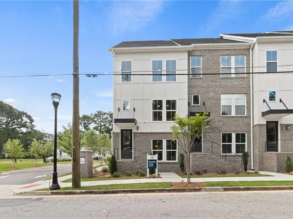 2535 Astaire Ct, Atlanta, GA 30318