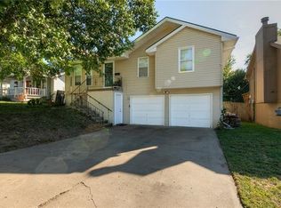 5013 N Elmwood Ave, Kansas City, MO 64119
