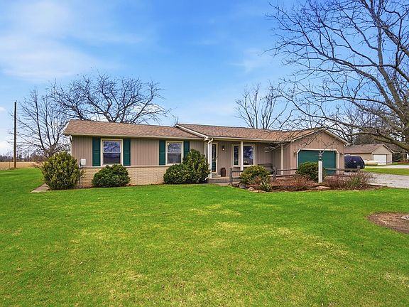 4th image of 503 N Webster Rd