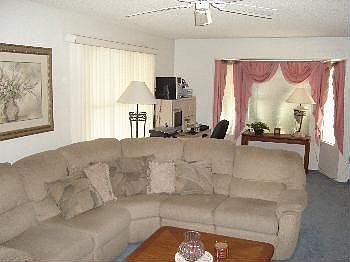 4th image of 928 E Escuda Dr