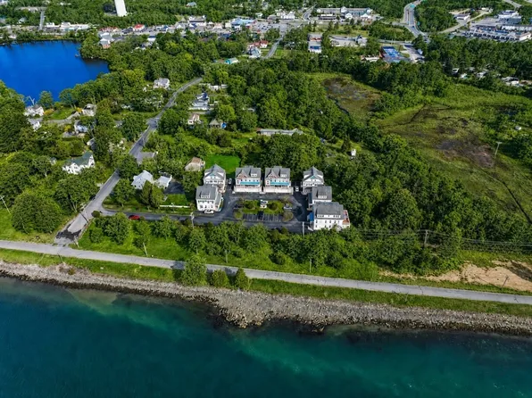 6 Honora Ln #6, Buzzards Bay, MA 02532