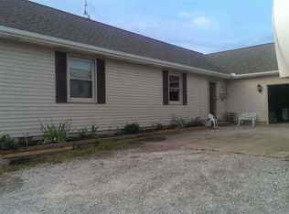 12346 Cook Rd, Gaines, MI 48436