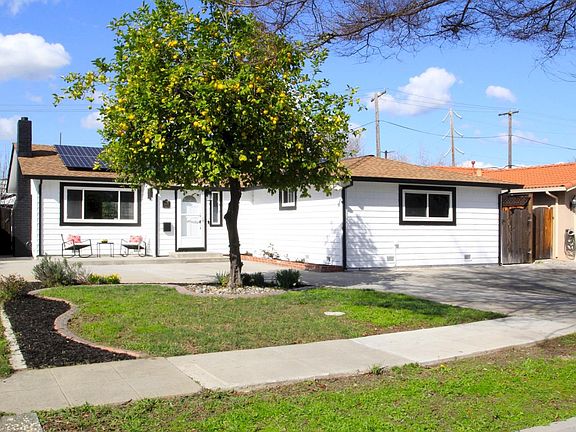 2nd image of 1645 Melody Ln