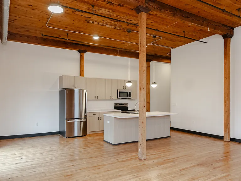 128 W River St #307 — Photo 23