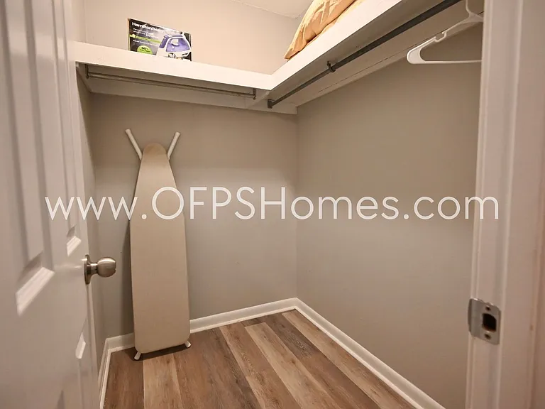 1755 Union Ave — Photo 15