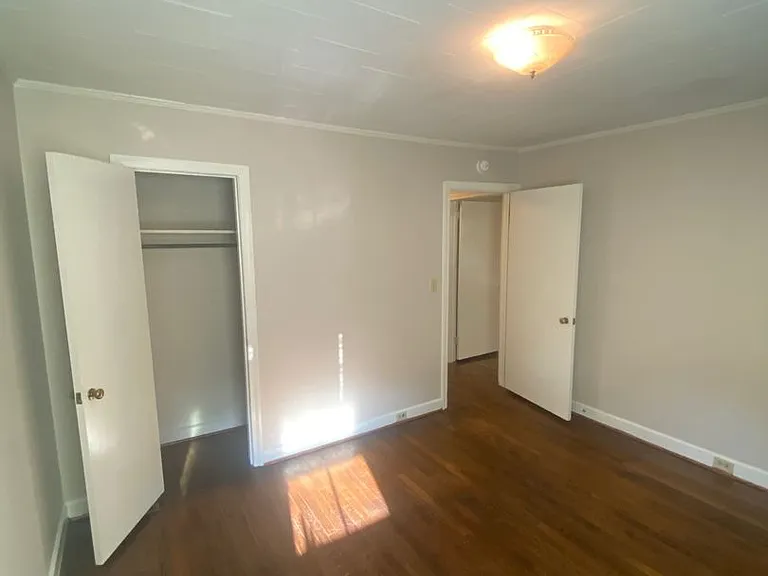 406 Winecoff School Rd — Photo 18
