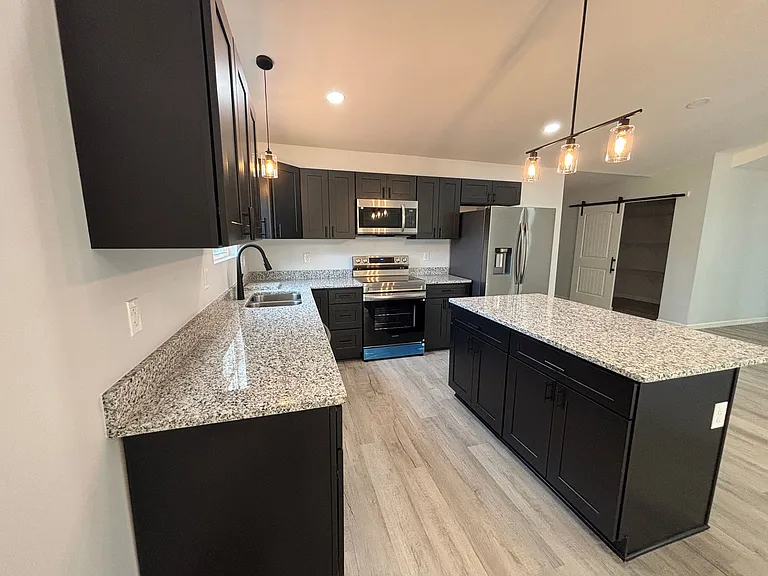 229 Old Landfill Rd #B — Photo 12