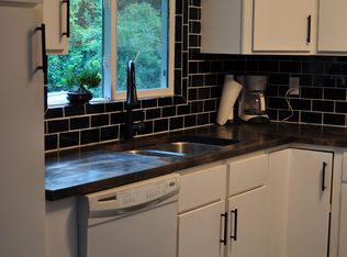 4743 Richmond Rd, Mound, MN 55364