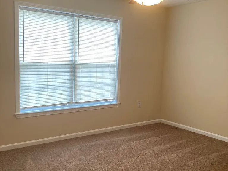 109 Kestrel Ct — Photo 19