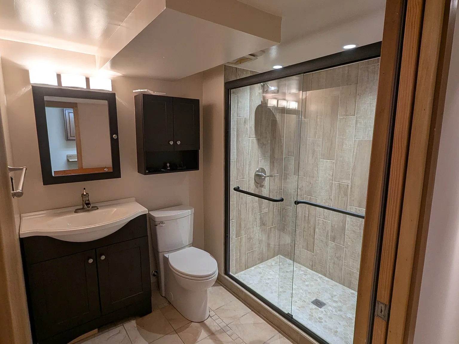 3 bed, 1560 sqft, $3,800 — Photo 4