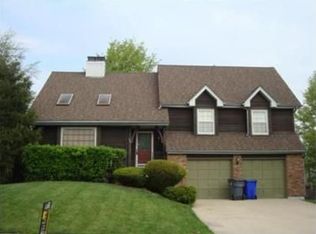 909 N Mesa St, Olathe, KS 66061