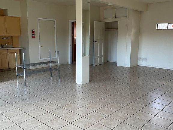 5th image of 2210 W Alameda St #2214-H