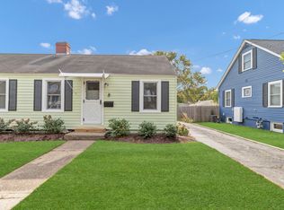 345 Illinois St, Dundee, IL 60118
