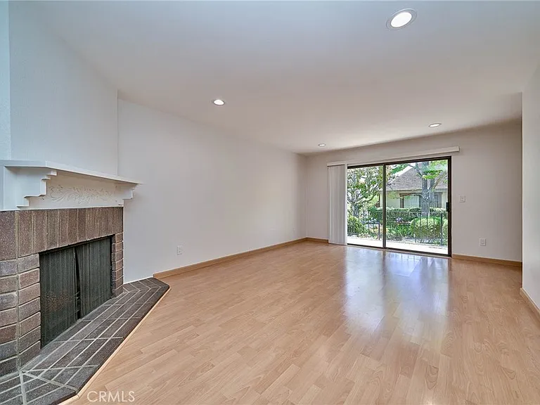 28114 Ridgepoint Ct — Photo 11