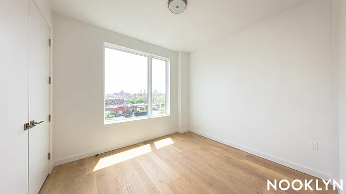 Rented by Nooklyn NYC LLC | media 53