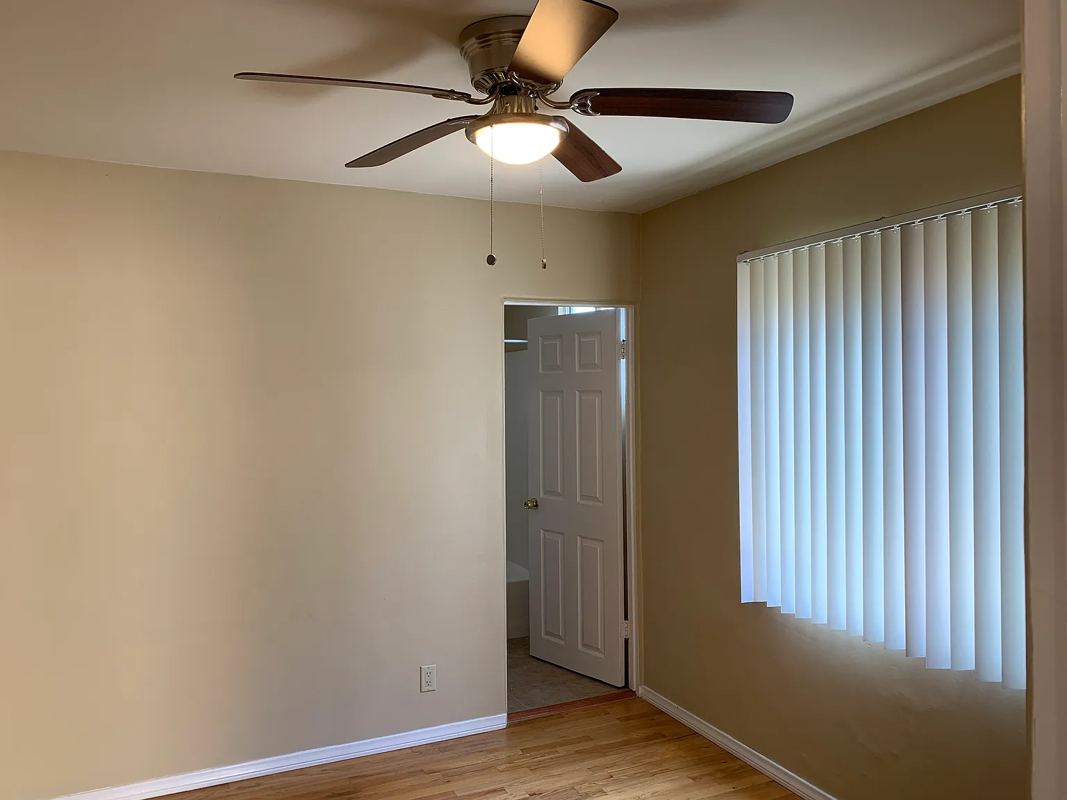 1 bed, 500 sqft, $2,250 — Photo 2