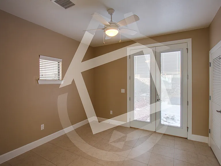 5353 Jack Marcus Dr — Photo 12