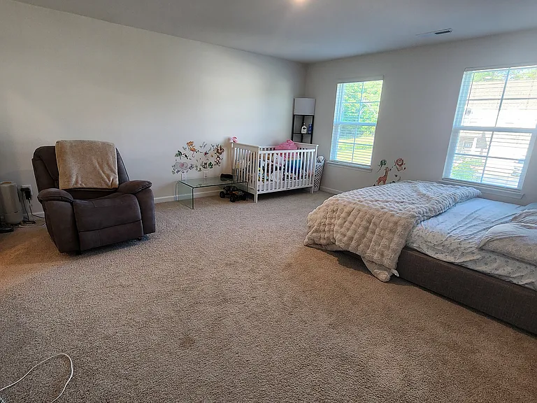 7451 Buckpasser Dr — Photo 16