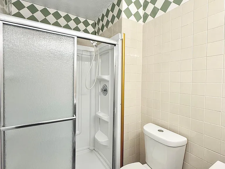 12210 Cliffgate Dr — Photo 8
