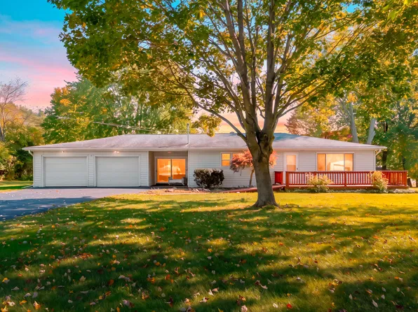 20980 Petty Dr, Battle Creek, MI 49017