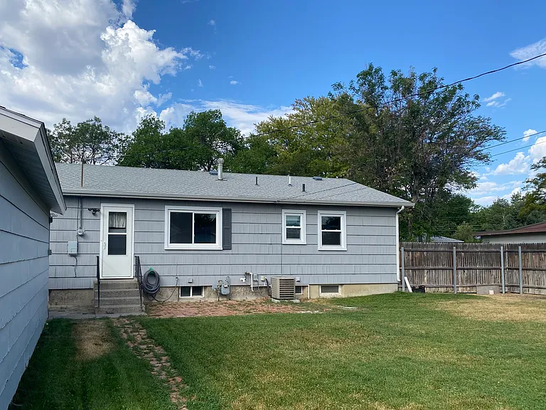 207 Birchwood Dr — Photo 12