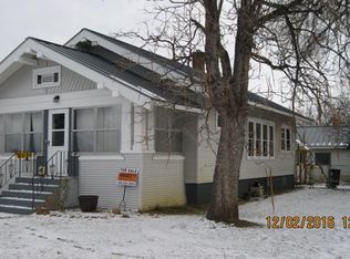 618 S Lake Ave, Miles City, MT 59301