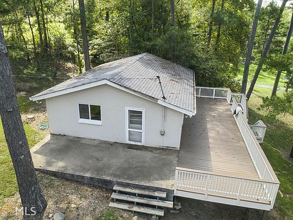 3rd image of 679 Parkertown Heights Rd #13