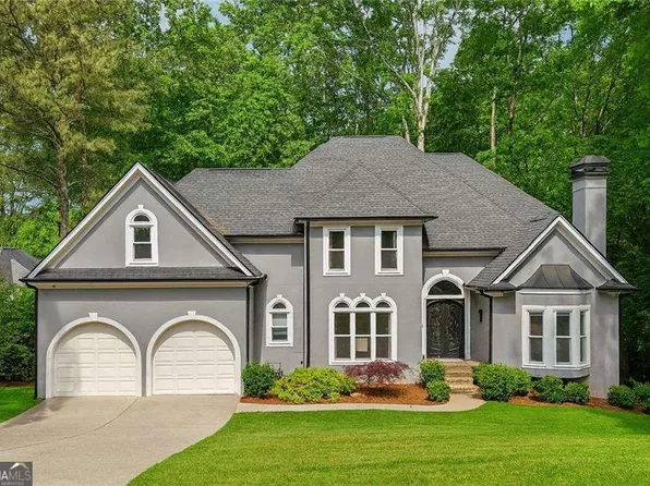 3851 Glenhurst Dr SE, Smyrna, GA 30080