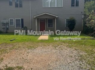 111 Primrose Dr #D, Sautee Nacoochee, GA 30571