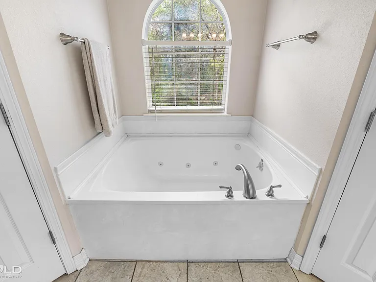 106 Olive St — Photo 19