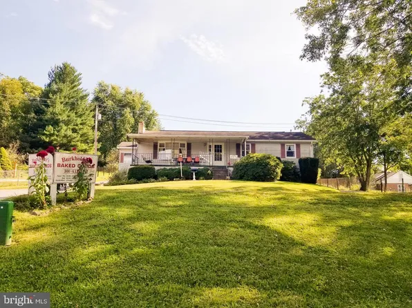 106 High St, Sharpsburg, MD 21782